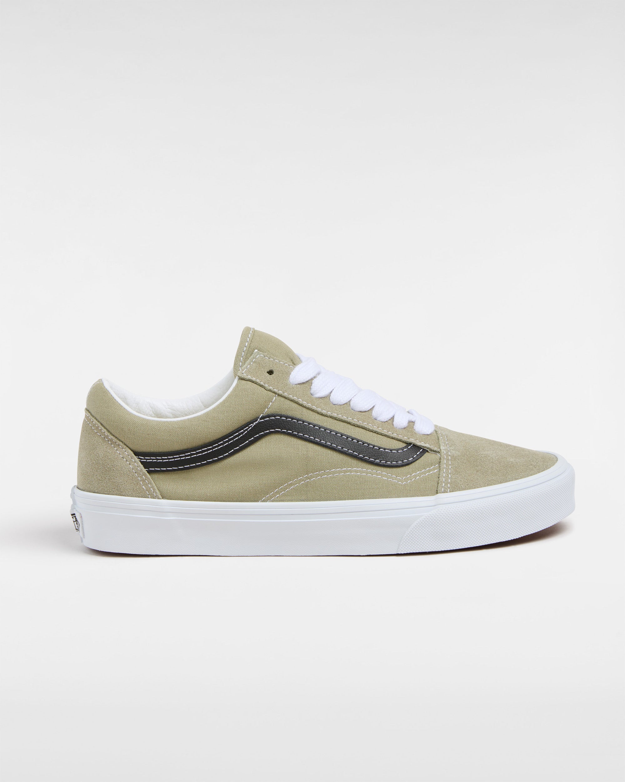 Vans old skool trainers with oversized laces in light beige White